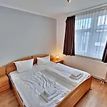 Haus Am Kurpark * 塞巴特黑灵斯多夫