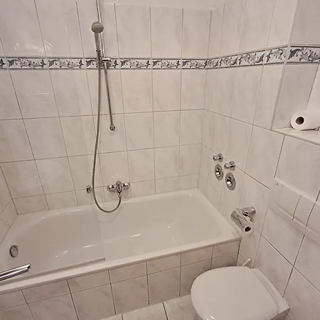 아파트 Haus Am Kurpark