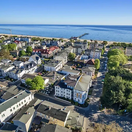 Haus Am Kurpark * Ostseebad Heringsdorf