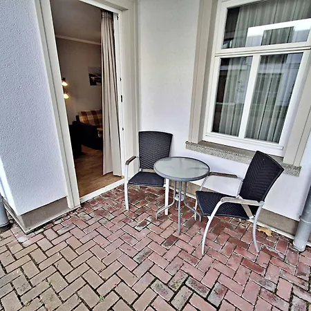 Haus Am Kurpark 아파트