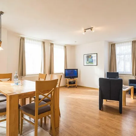 Haus Am Kurpark Apartment *